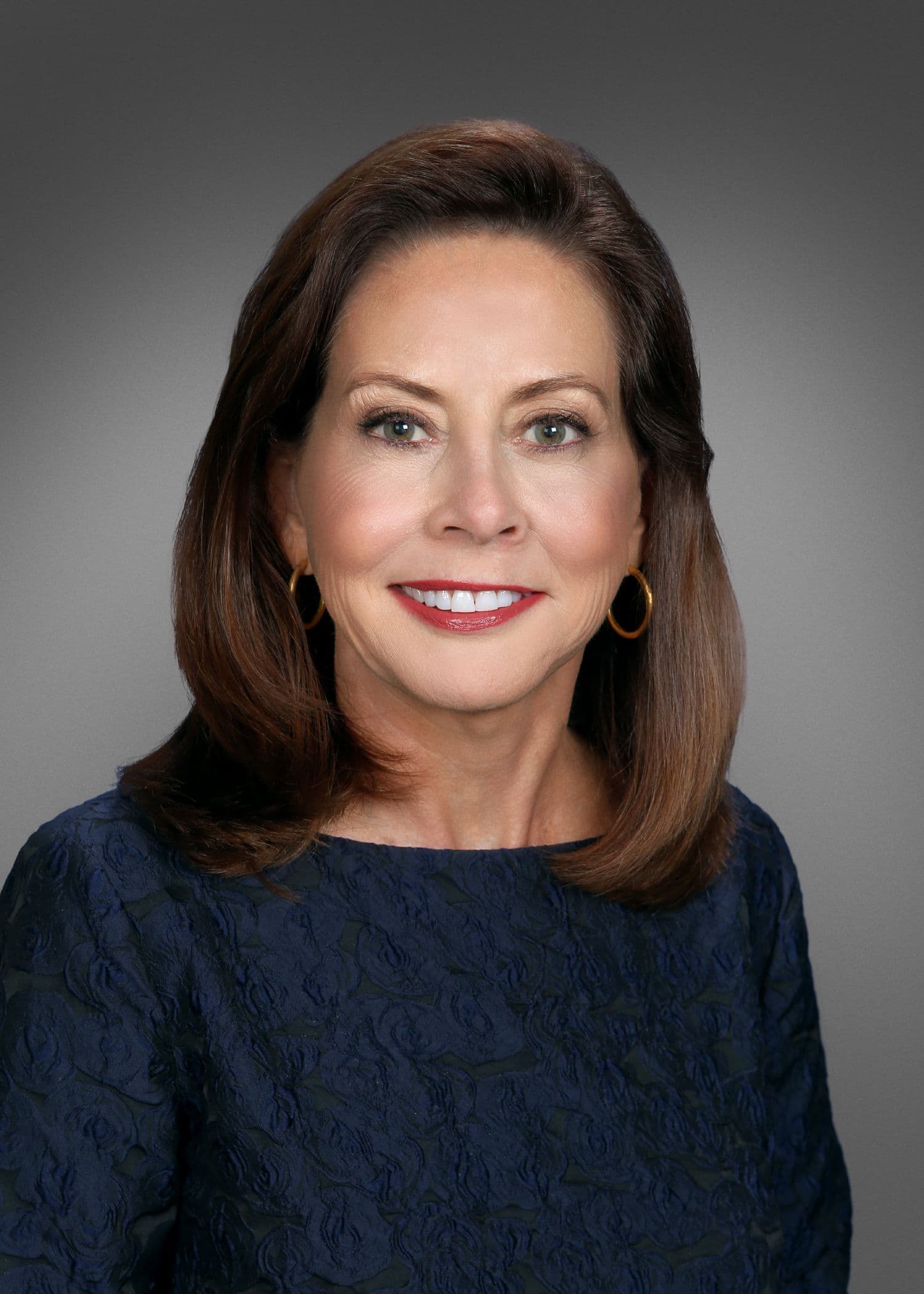 Kelly H. Compton headshot
