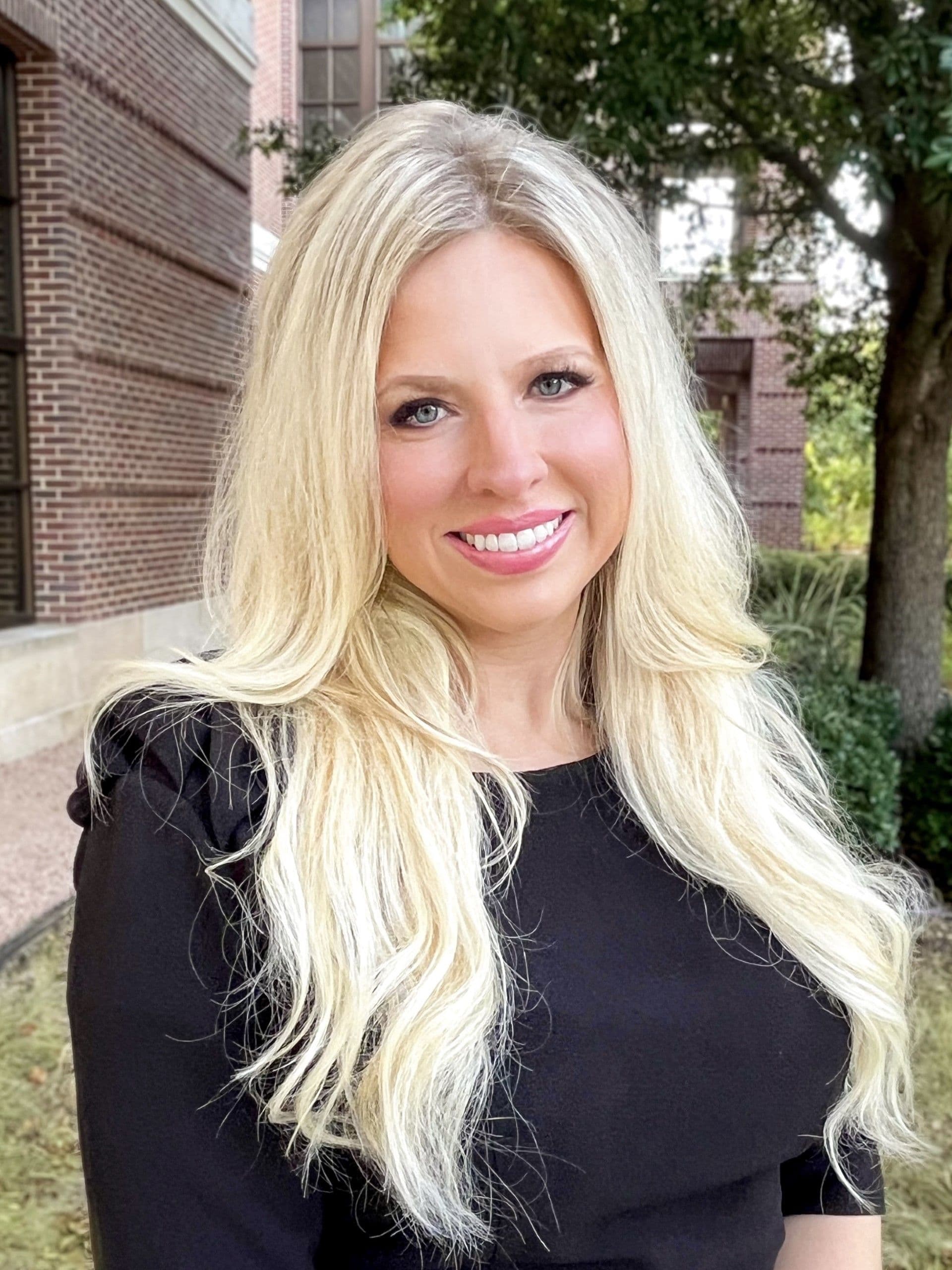 Allyson Ostien headshot