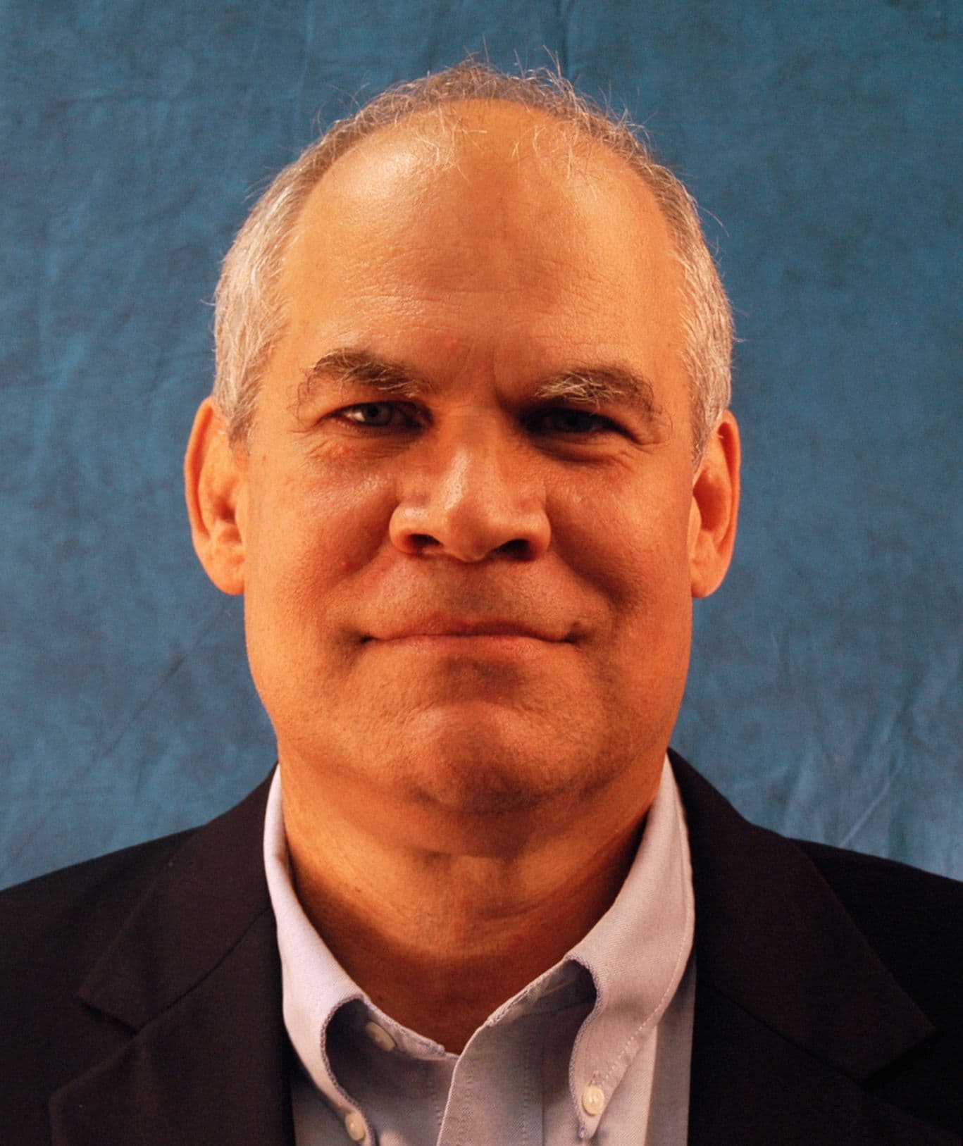 Steve Tozer headshot