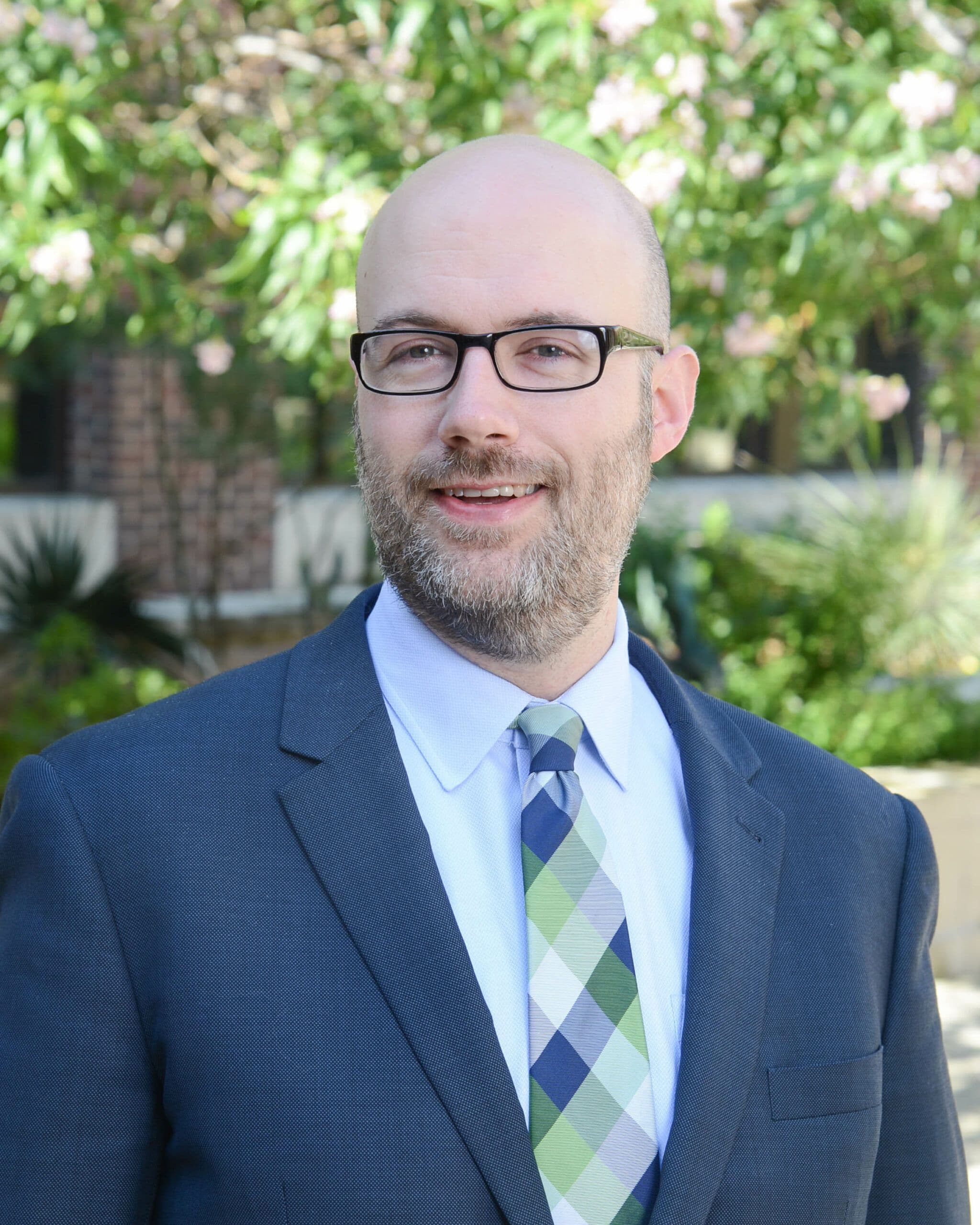Scott Robertson headshot
