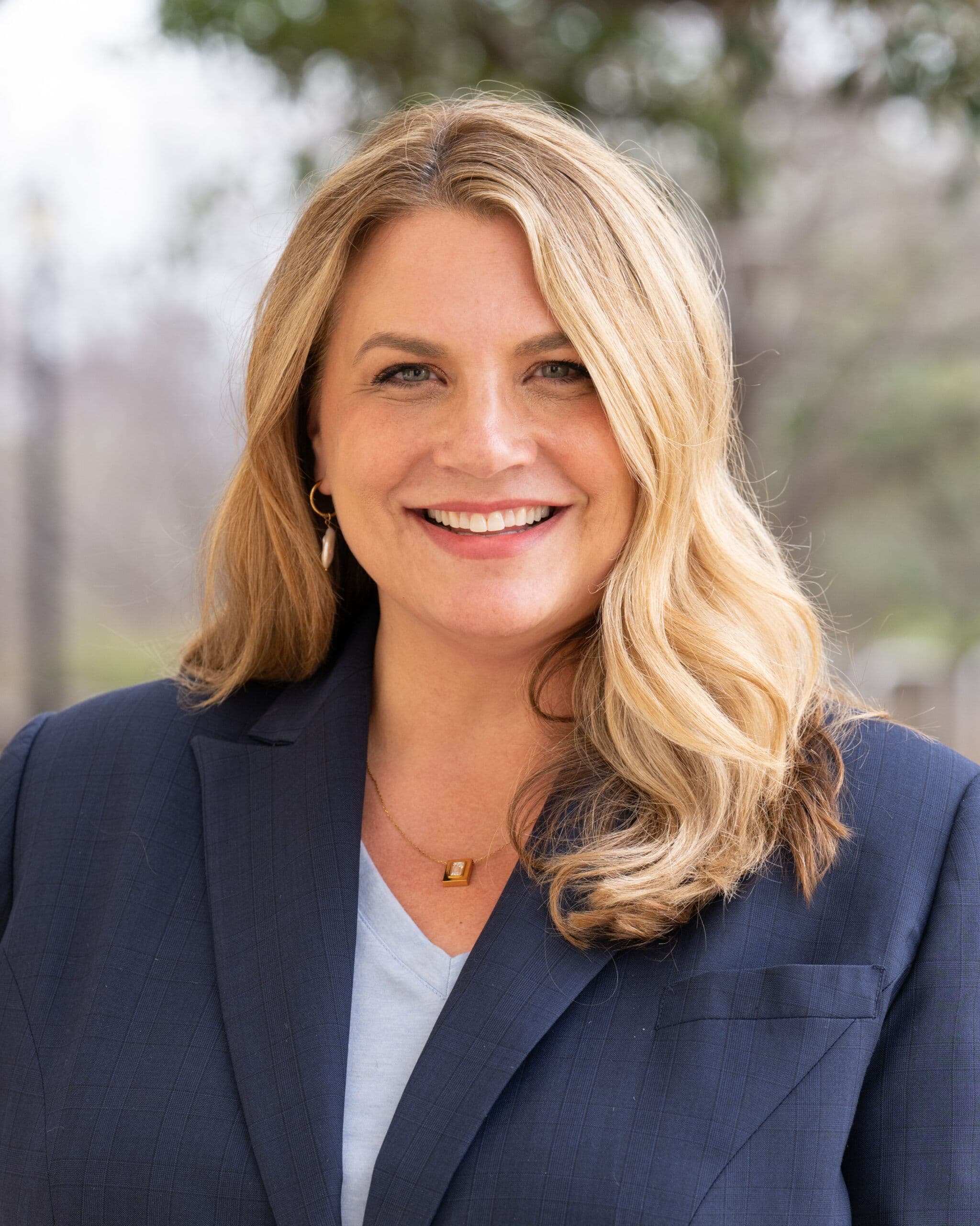 Anne Wicks headshot